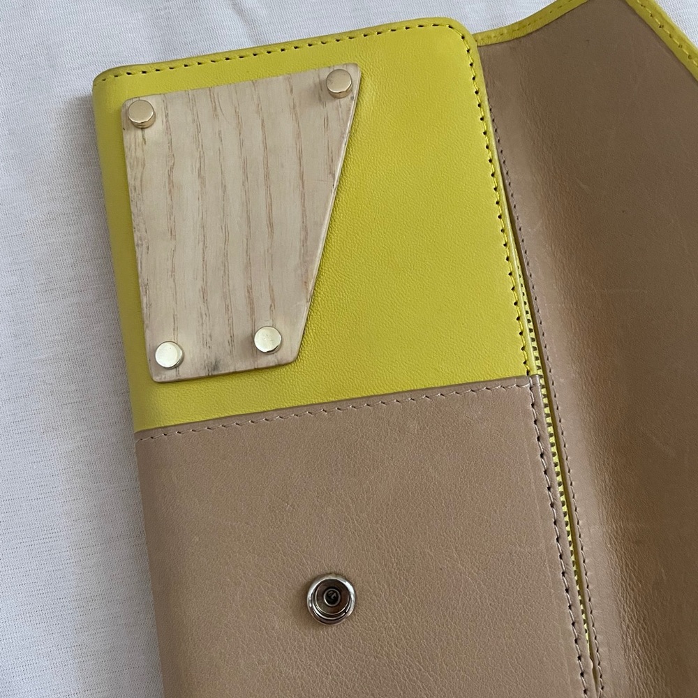 Perrin Wallet - Picture 4 of 6